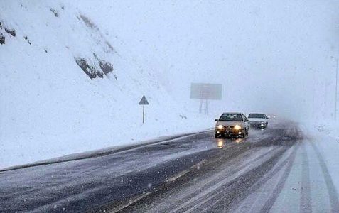 بارش برف و باران در جاده های 28 استان