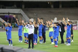 استقلالی‌ها پاداش گرفتند