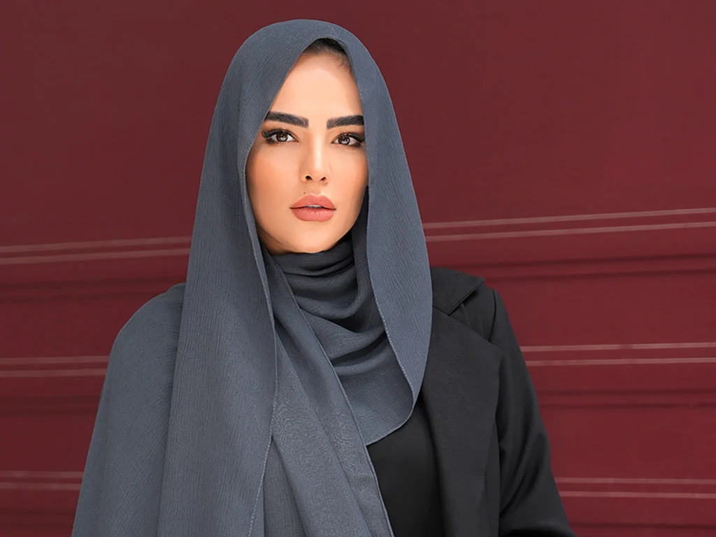 خرید شال و روسری مجلسی از بهترین تولیدکنندگان ایران | راهنمای جامع انتخاب شیک ترین مدل ها